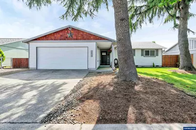 4756 Oakleaf Ct NE, Salem, OR 97305 - Photo 1