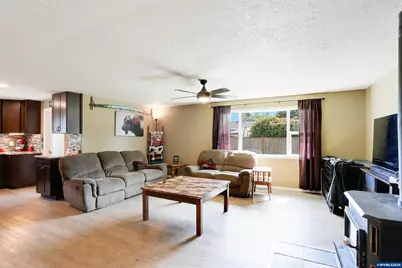 4756 Oakleaf Ct NE, Salem, OR 97305 - Photo 13