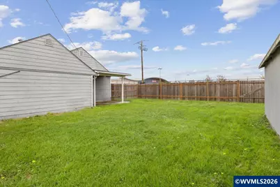 704 16th Av SW, Albany, OR 97321 - Photo 31