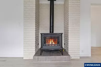 704 16th Av SW, Albany, OR 97321 - Photo 9