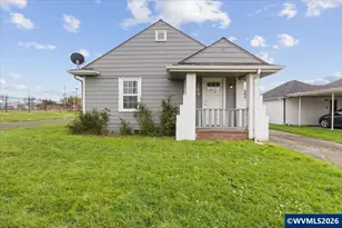 704 16th Av SW, Albany, OR 97321 - Photo 1