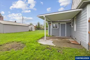 704 16th Av SW, Albany, OR 97321 - Photo 33