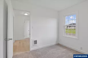 704 16th Av SW, Albany, OR 97321 - Photo 19