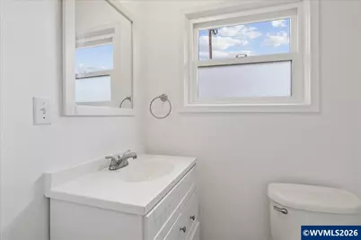 704 16th Av SW, Albany, OR 97321 - Photo 21