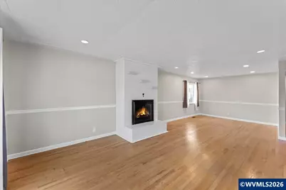 1725 Grant St NE, Salem, OR 97301 - Photo 5