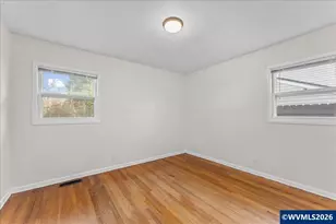 1725 Grant St NE, Salem, OR 97301 - Photo 15