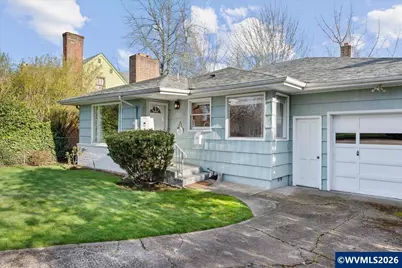 1725 Grant St NE, Salem, OR 97301 - Photo 3