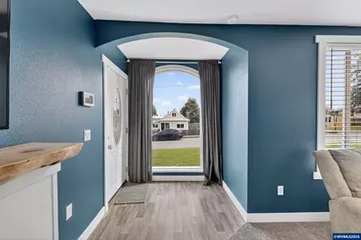 1437 SW 10th St, Dallas, OR 97338 - Photo 9