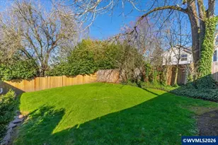 130 24th St NE, Salem, OR 97301 - Photo 7