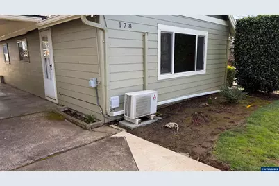 176-178 SE Lacreole Dr, Dallas, OR 97338 - Photo 3