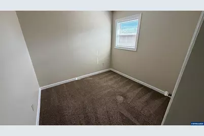 176-178 SE Lacreole Dr, Dallas, OR 97338 - Photo 21