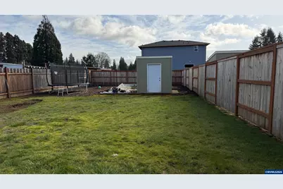 176-178 SE Lacreole Dr, Dallas, OR 97338 - Photo 5