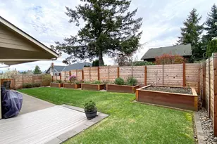 1786 Ammon St NW, Salem, OR 97304 - Photo 5