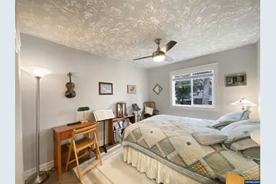 1786 Ammon St NW, Salem, OR 97304 - Photo 25