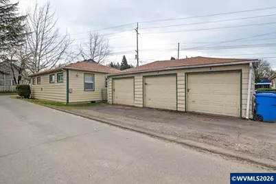 1735 Market St NE, Salem, OR 97301 - Photo 23