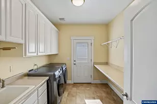 8135 Rauscher Ln SE, Aumsville, OR 97325 - Photo 35