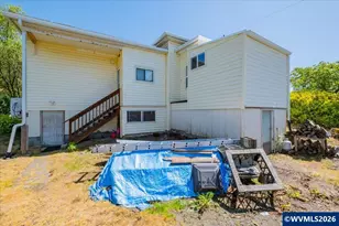 204 N 3rd St, Jefferson, OR 97352 - Photo 33