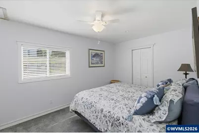 204 N 3rd St, Jefferson, OR 97352 - Photo 21