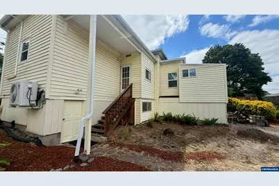 204 N 3rd St, Jefferson, OR 97352 - Photo 37