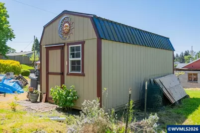 204 N 3rd St, Jefferson, OR 97352 - Photo 35