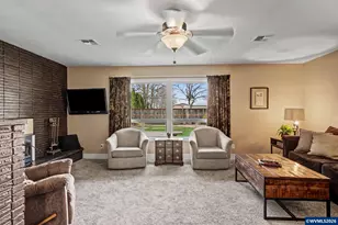 2718 Columbus St SE, Albany, OR 97322 - Photo 5