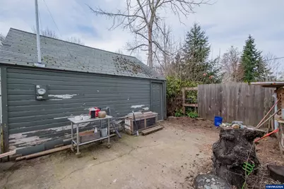395 22nd St SE, Salem, OR 97301 - Photo 37