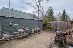 395 22nd St SE, Salem, OR 97301 - Photo 37