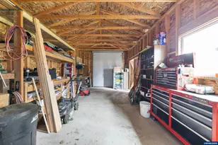 160 Oak Ln, Lebanon, OR 97355 - Photo 37