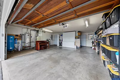 160 Oak Ln, Lebanon, OR 97355 - Photo 35