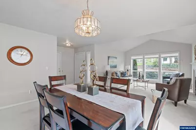 252 Carnelia St SE, Salem, OR 97306 - Photo 15