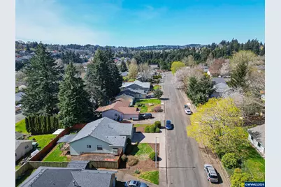 252 Carnelia St SE, Salem, OR 97306 - Photo 3
