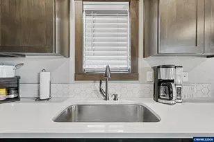 4785 Navigation Ave NE, Salem, OR 97305 - Photo 17