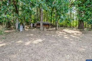38611 Century Dr NE, Albany, OR 97322 - Photo 31