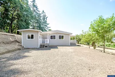 38611 Century Dr NE, Albany, OR 97322 - Photo 31