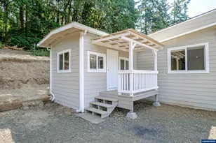 38611 Century Dr NE, Albany, OR 97322 - Photo 29