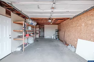 38611 Century Dr NE, Albany, OR 97322 - Photo 27