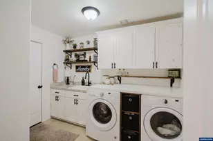 523 NW Harold St, Sublimity, OR 97385 - Photo 19