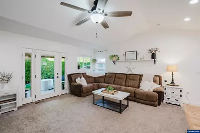 523 NW Harold St, Sublimity, OR 97385 - Photo 23