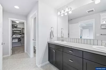 1301 Sunflower St, Woodburn, OR 97071 - Photo 37