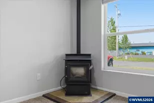 1126 6th Av SE, Albany, OR 97321 - Photo 9