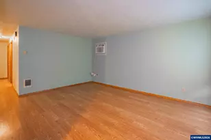 2736 S 12th St, Lebanon, OR 97355 - Photo 11