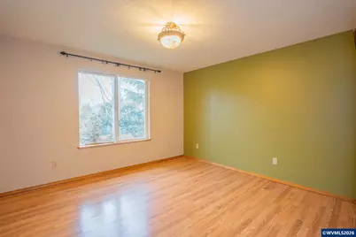 2736 S 12th St, Lebanon, OR 97355 - Photo 5