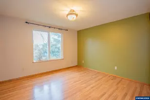 2736 S 12th St, Lebanon, OR 97355 - Photo 5