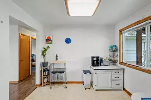 4166 Cranston St SE, Salem, OR 97317 - Photo 9