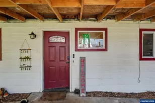 318 Westfield St, Silverton, OR 97381 - Photo 3