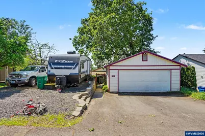 318 Westfield St, Silverton, OR 97381 - Photo 41
