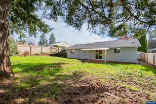 5663 Sugar Plum Ave SE, Salem, OR 97306 - Photo 37