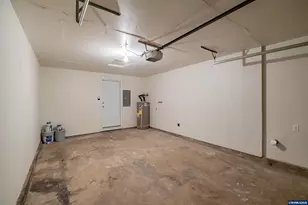 5663 Sugar Plum Ave SE, Salem, OR 97306 - Photo 41