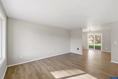 5663 Sugar Plum Av SE, Salem, OR 97306 - Photo 9