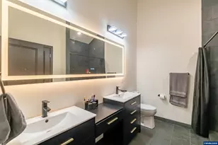 33005 Berlin Rd, Lebanon, OR 97355 - Photo 25